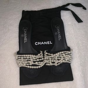 ‼️SOLD‼️ Chanel Satin Mule w/Pearl Accents